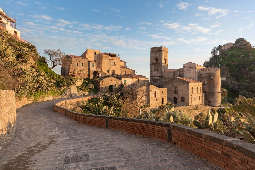 tour Il Padrino da Taormina o Messina