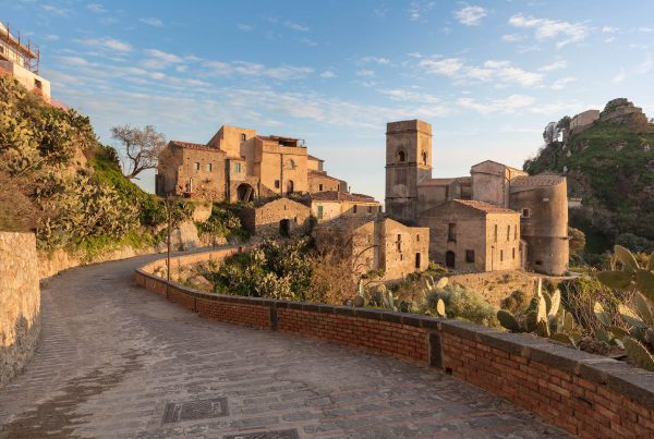 tour Il Padrino da Taormina o Messina